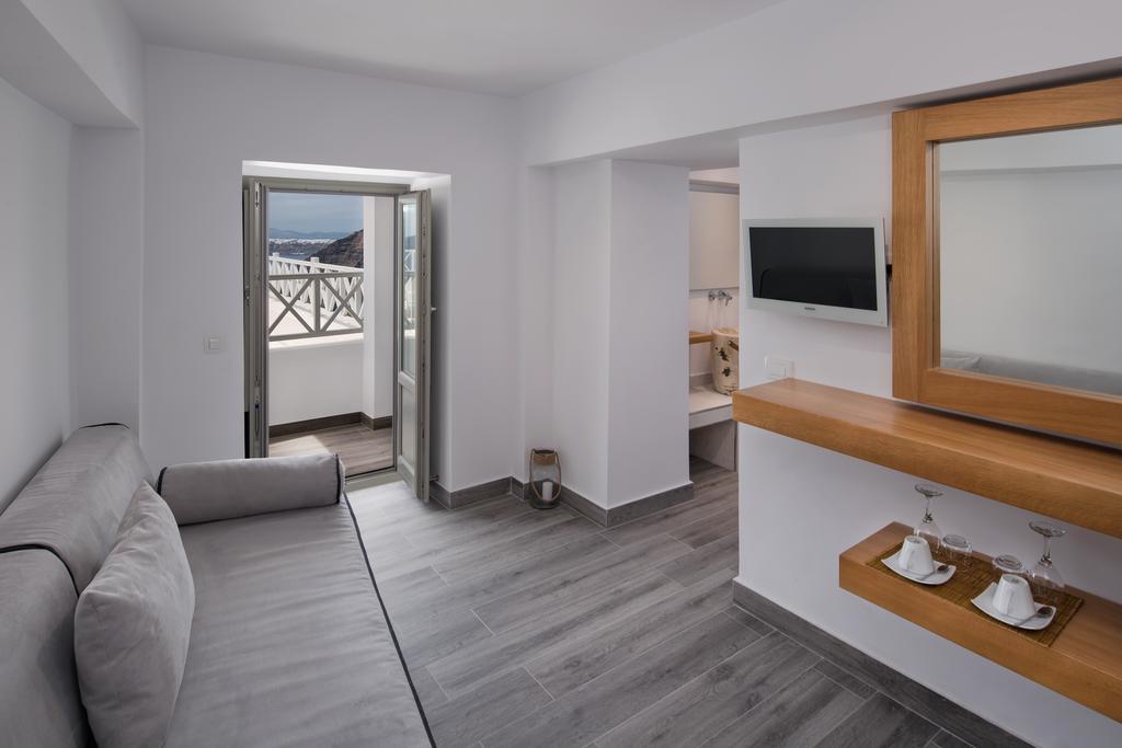 Thireas Hotel